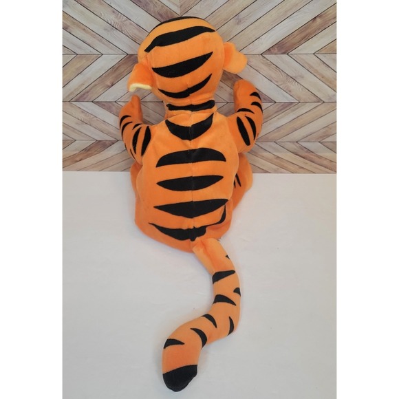 Vintage Disneyland Tigger Plush Winnie The Pooh Walt Disney World 9" See Photos - Picture 5 of 11